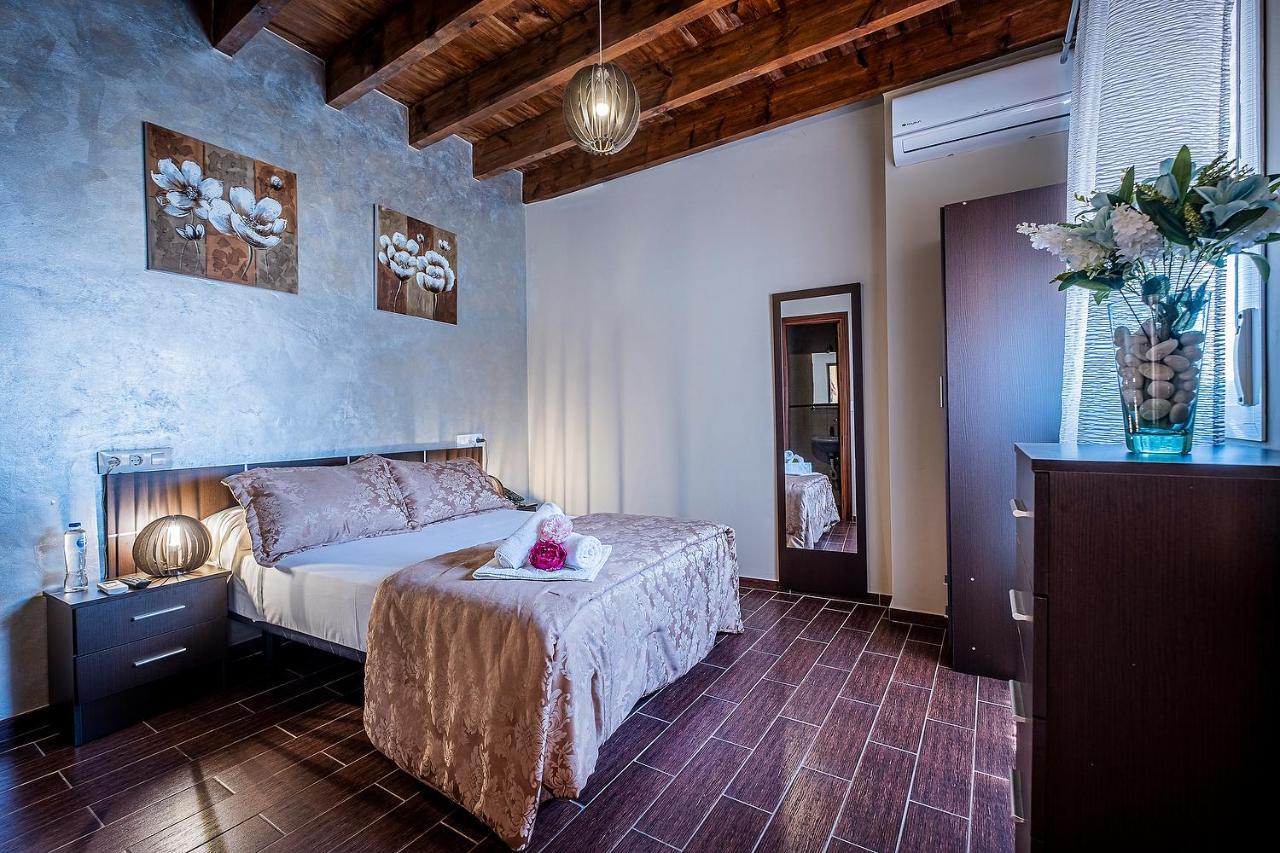 Hotel Noches De Triana à Séville Extérieur photo