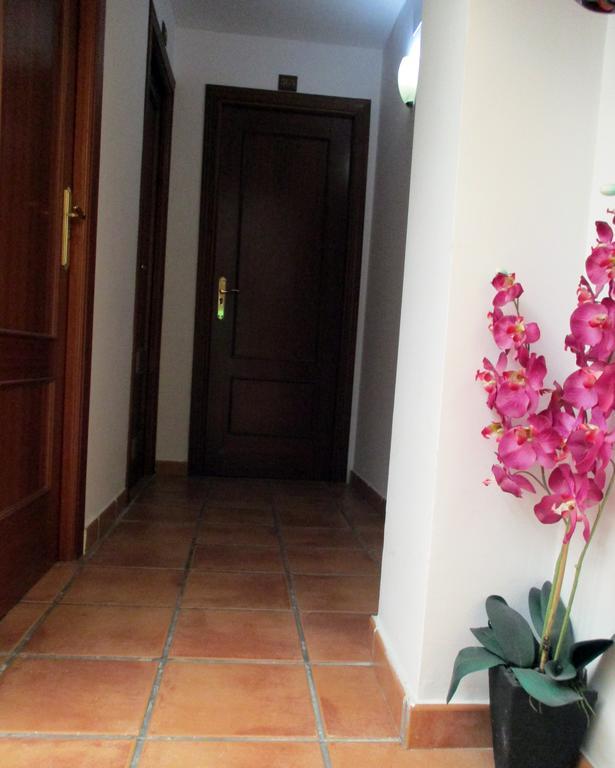 Hotel Noches De Triana à Séville Extérieur photo