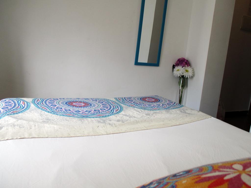 Hotel Noches De Triana à Séville Extérieur photo